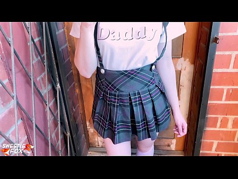 ❤️ L'escola es xucla la polla profundament i la folla en lloc de les classes. ❤️❌ Porno al ca.com-porn-mz.ru ﹏